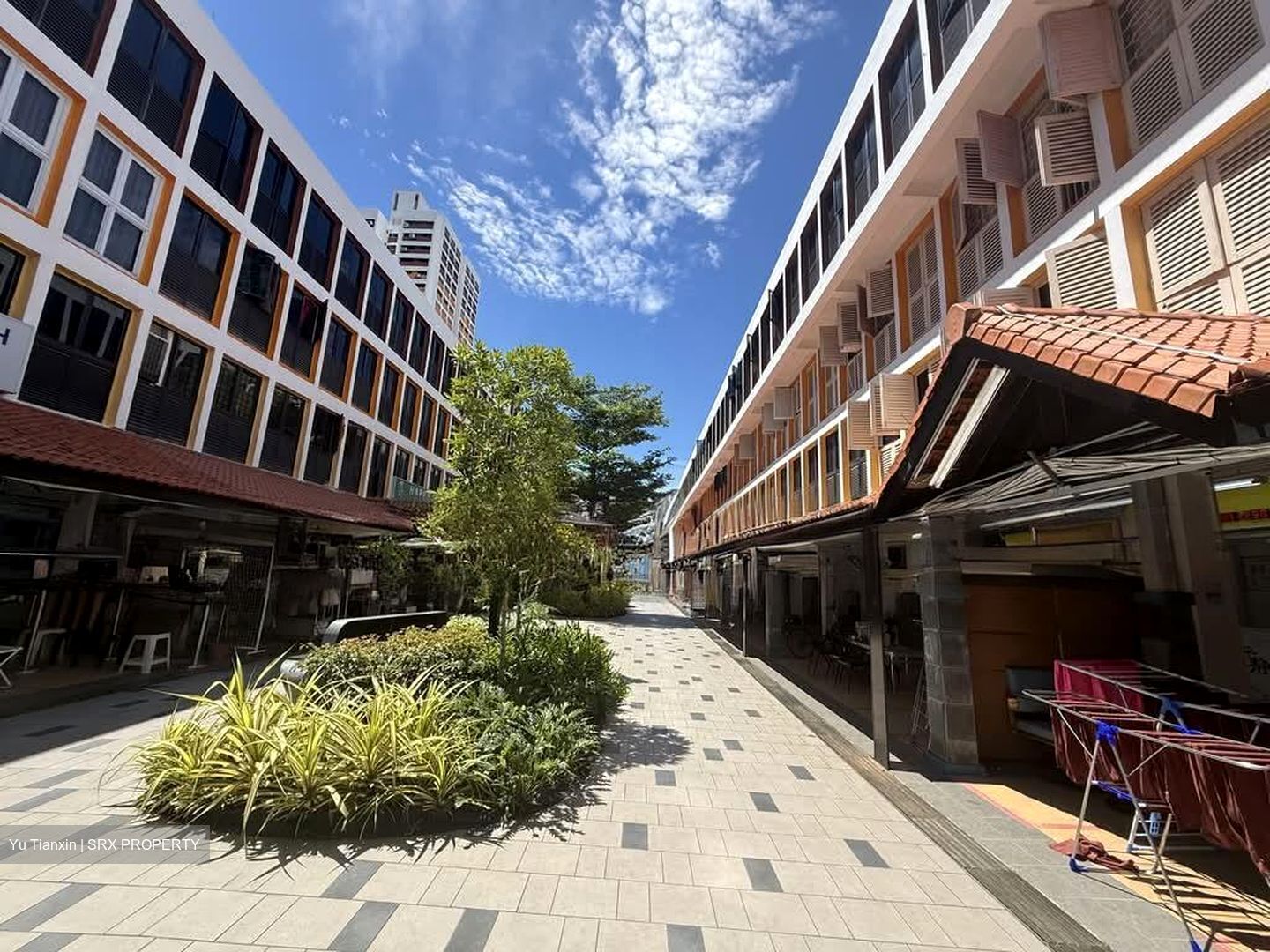 Toa Payoh Central (D12), Shop House #573584991